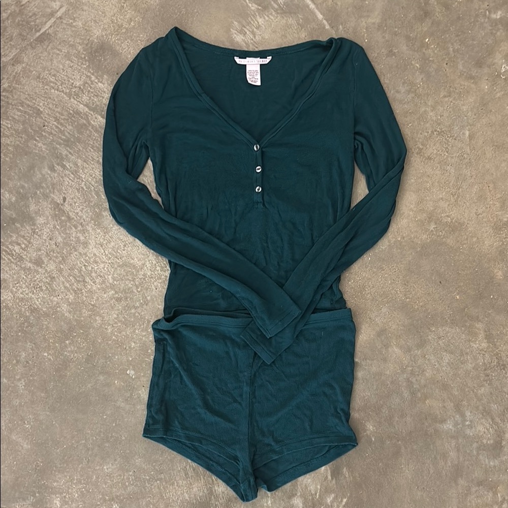 Victorias Secret Pajama Set